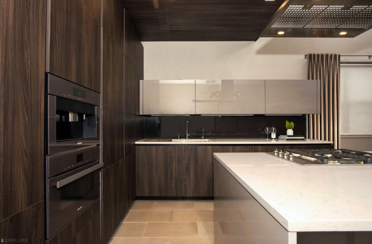 Chicago | East Village Kitchen & Master Bath - Modern laminated kitchen, Italian laminated cabinets