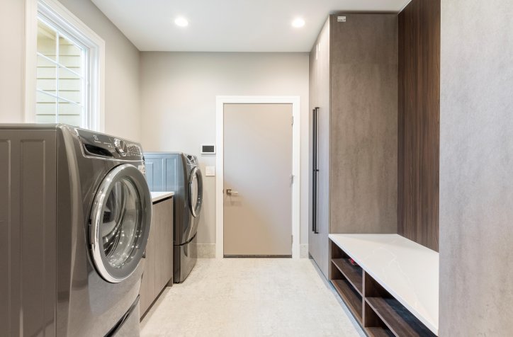 Chicago | Bathroom and Laundry by  - 