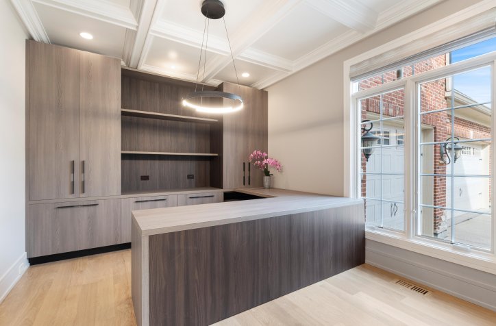 Chicago | Bedroom, Storage and Office by  - 