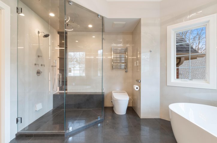 Chicago | Bathroom and Laundry by  - 