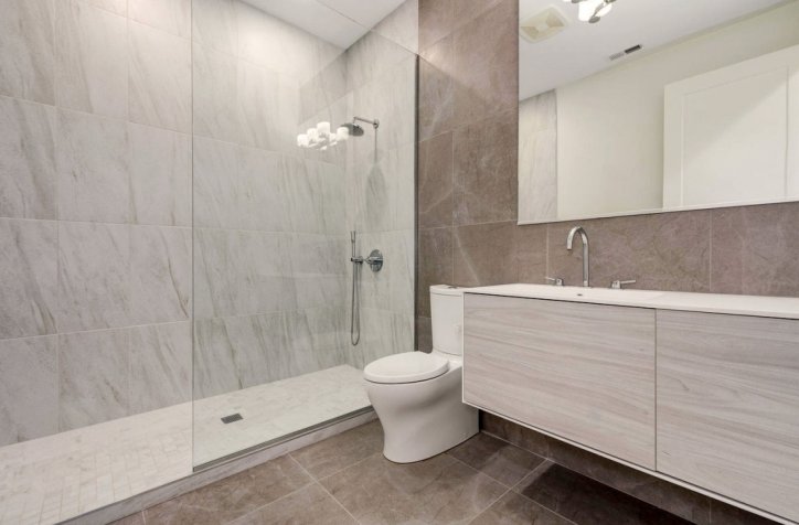  Chicago | West Town Single Family Home by Arrital - Kitchen - Arrital AK_Project Laminates 
Bathroom - Stocco Model Profilo