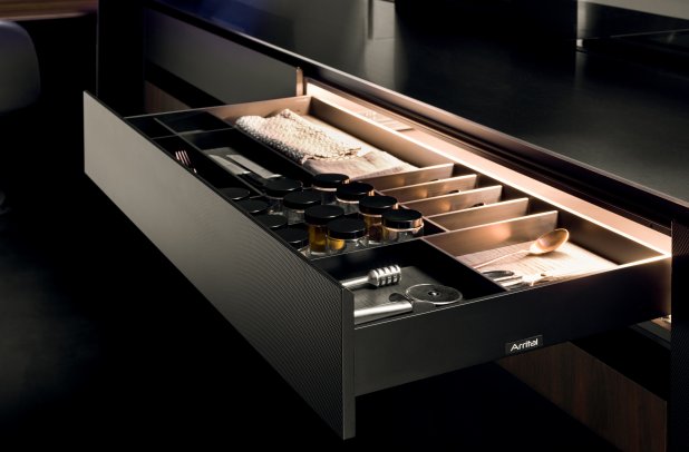 Nautila by Arrital - urban interior, wooden kitchen, european kitchen, black kitchen, kitchen cabinets, Nautila arrital, contemporary kitchen, arrital cabinets chicago, modern kitchen, dining furniture, kitchen Chicago, italian, modern design, minimalistic kitchen, custom kitchen cabinets